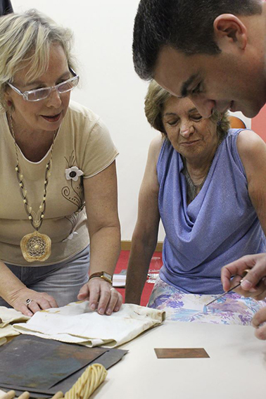 17 - observando a gravação da matriz.jpg