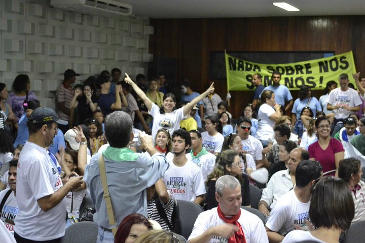 Manifestação Brasília 2011 - Mov Surdo Nacional (18).jpg