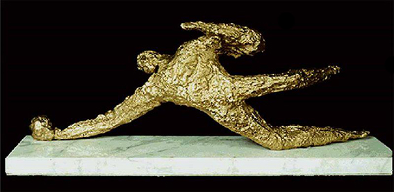 2004 - Iliaschyn - escultura em bronze.jpg