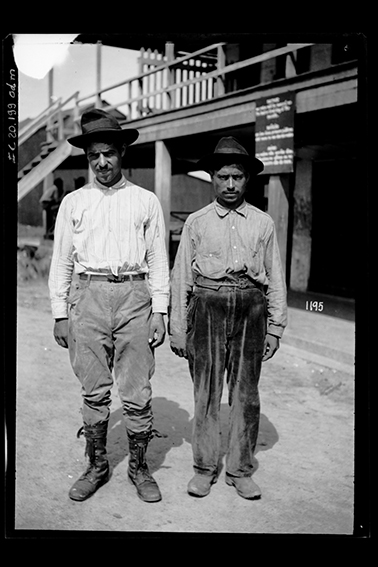 1195 - Trabalhadores_da_Ferrovia_Madeira-Mamoré_-_,_Acervo_do_Museu_Paulista_da_USP.jpg