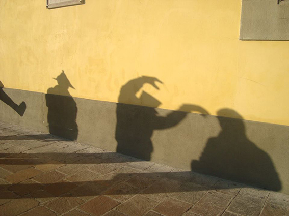 2009 - Inventário das Sombras - Pisa-It (2).jpg