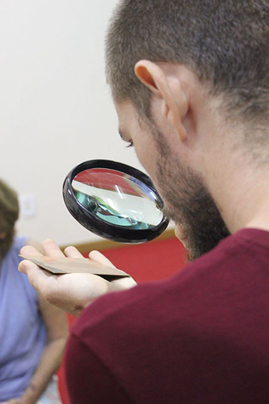 21 - lente de aumento para precisão.jpg