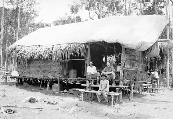 665 - Barraca_de_Técnicos_em_Acampamento_-_Museu_Paulista.jpg