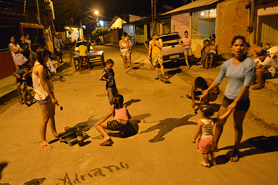 2014 - Inventário das Sombras - Oficina do Pto de Cultura ACME+pto de Cultura Urukunê Wao (1).JPG