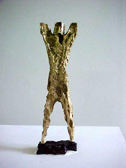 2004 - Sobrevivente - escultura em bronze.jpg