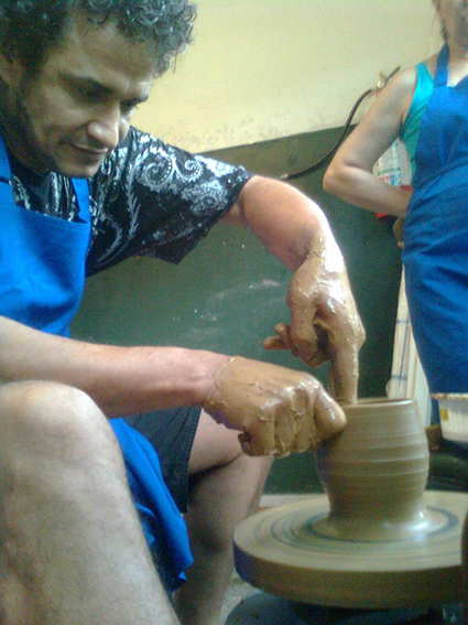 2010 - Aprendendo o ofício com a profª e ceramista Flávia Santoro (5).jpg