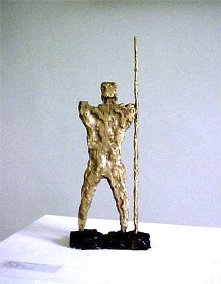2004 - Guerreiro - escultura em bronze.jpg